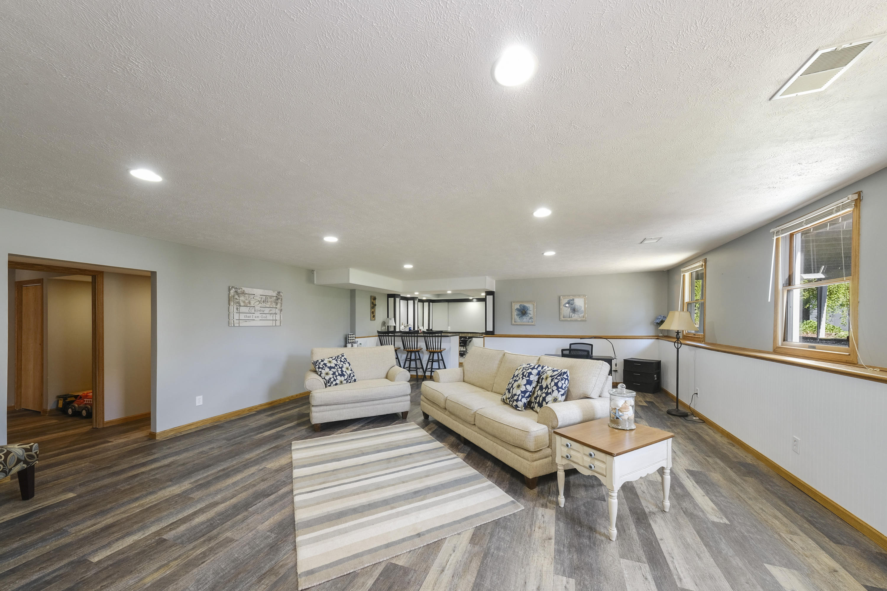 3164 Viewpoint Street Jenison, MI 49428 - Photo 32 of 63 Family Room