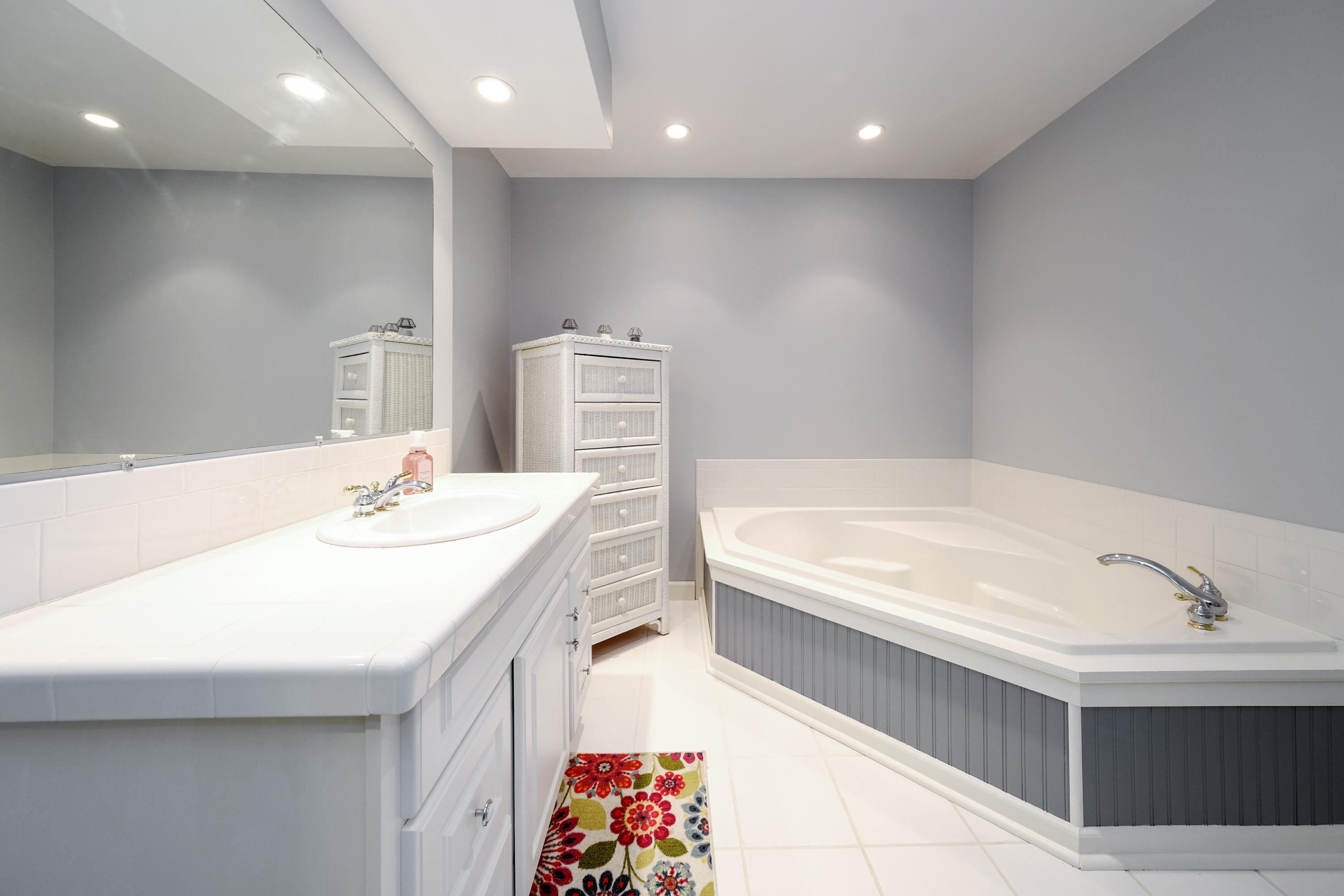 3164 Viewpoint Street Jenison, MI 49428 - Photo 42 of 63 Lower Level Bathroom