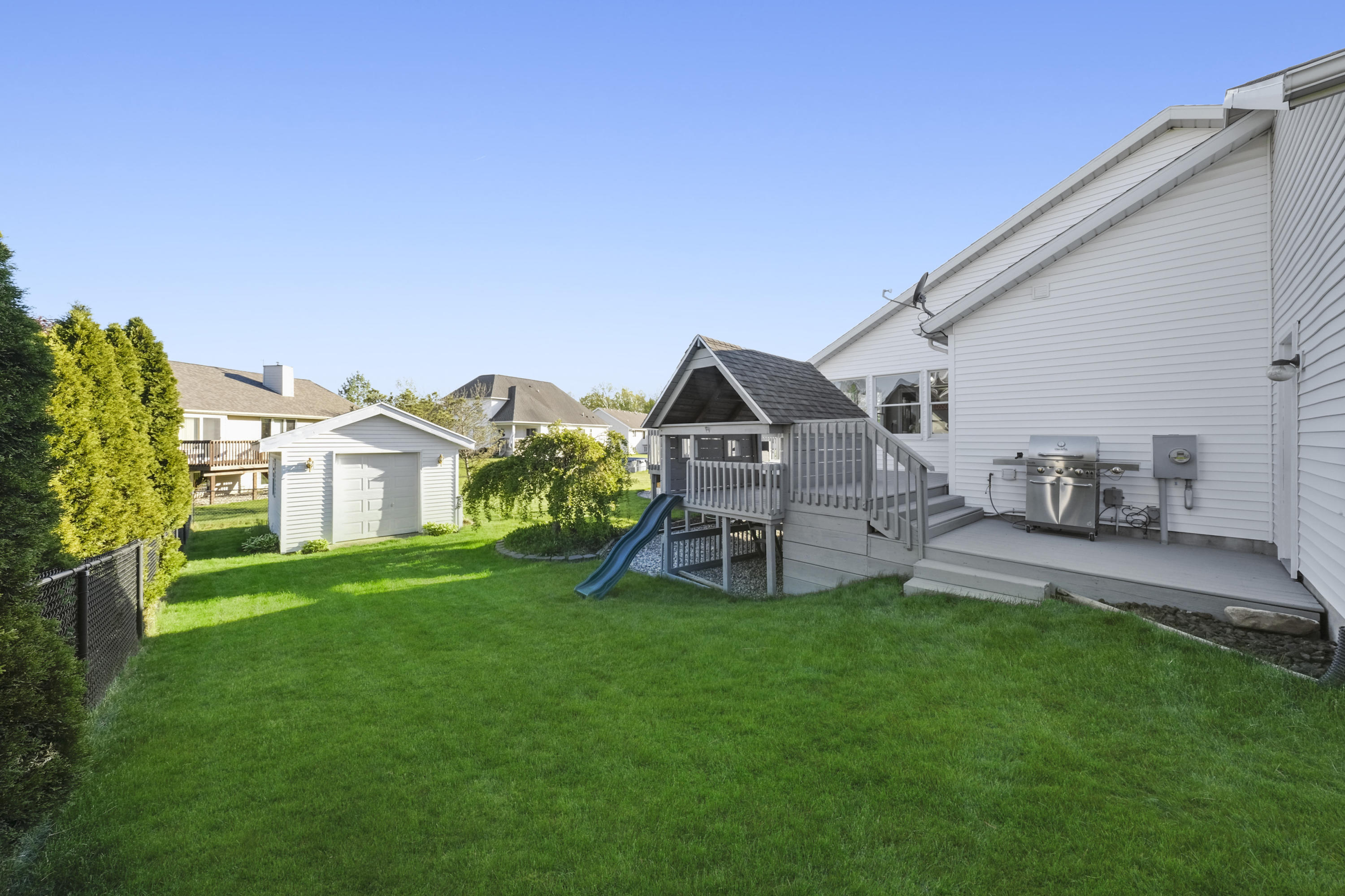 3164 Viewpoint Street Jenison, MI 49428 - Photo 61 of 63 Rear View
