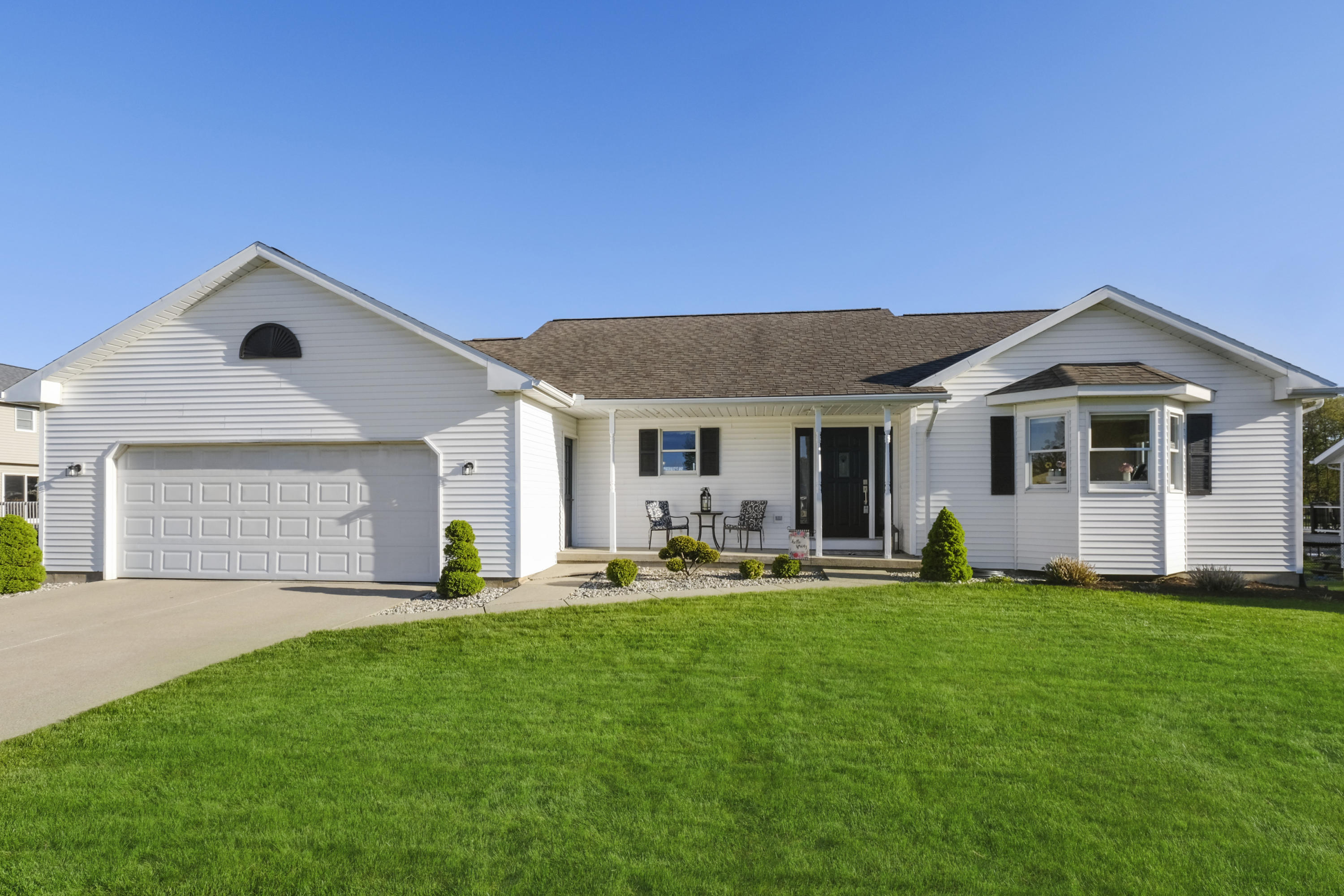 3164 Viewpoint Street Jenison, MI 49428 - Photo 7 of 63 Front View