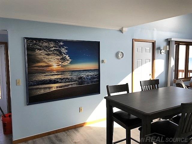 1865 South Lakeshore Road Carsonville, MI 48419 - Photo 24 of 50 Beach house dining