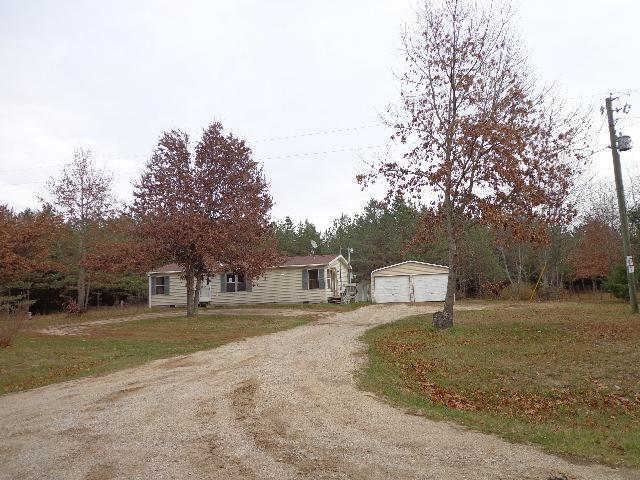10172 West County Line Road Newaygo, MI 49337 - Photo 5 of 20 Additional Photo