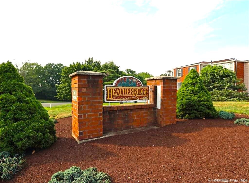 71 Heather Ridge, Unit 71 Shelton, CT 06484 - Photo 1 of 1