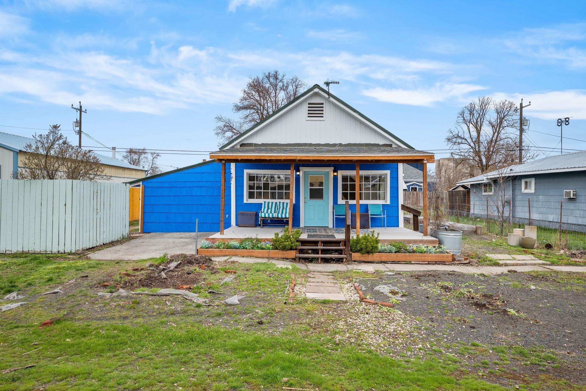 512 West 4th Street Sprague, WA 99032 - Photo 2 of 30