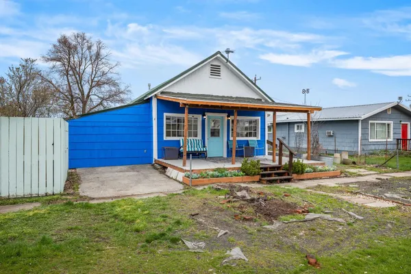 $225,000 | 512 West 4th Street, Sprague, WA 99032