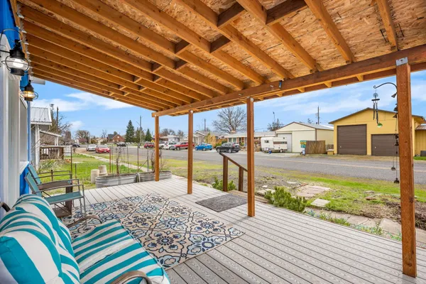 $225,000 | 512 West 4th Street, Sprague, WA 99032
