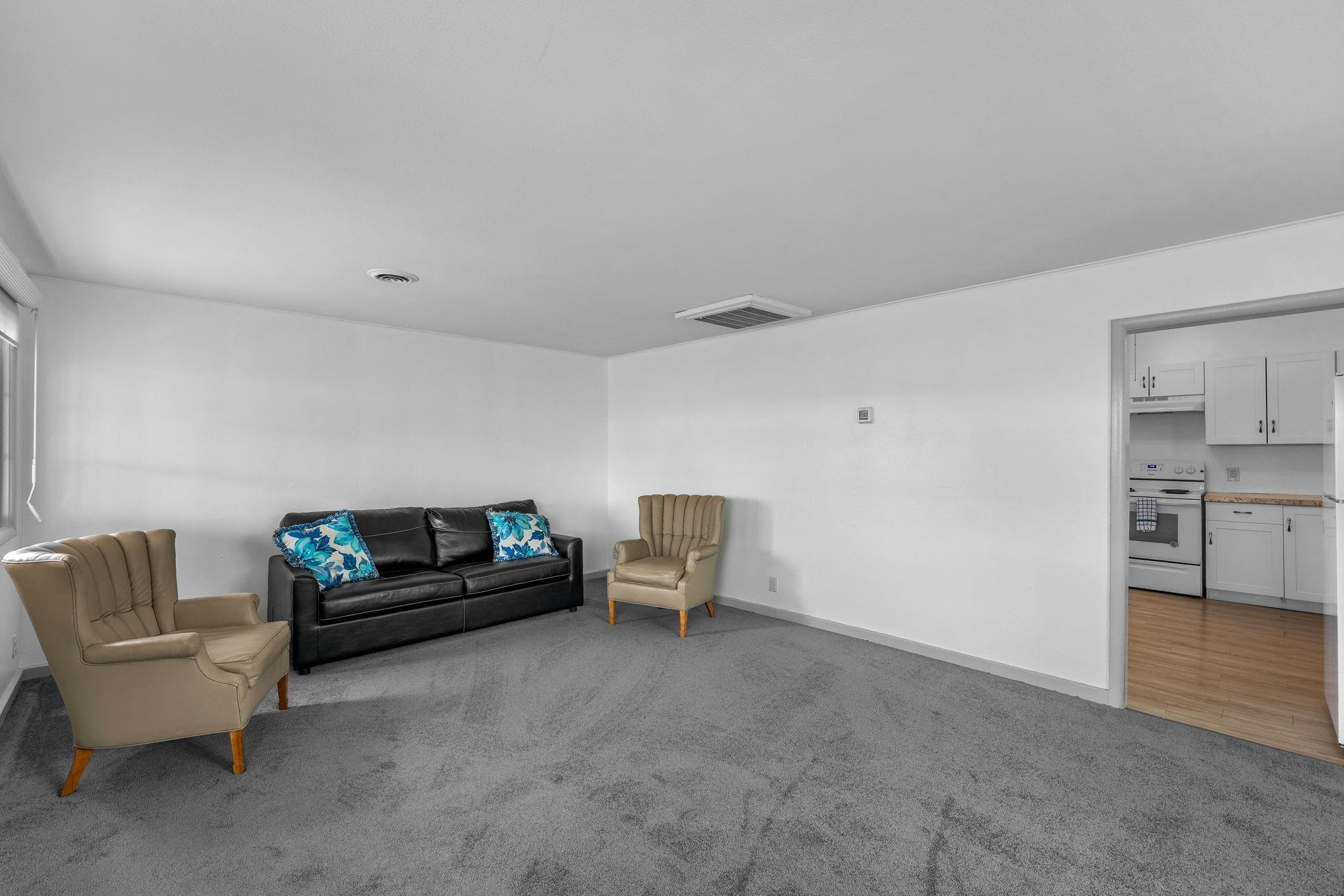 512 West 4th Street Sprague, WA 99032 - Photo 8 of 30