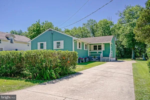 $430,000 | 46 Browning Avenue, Moorestown, NJ 08057