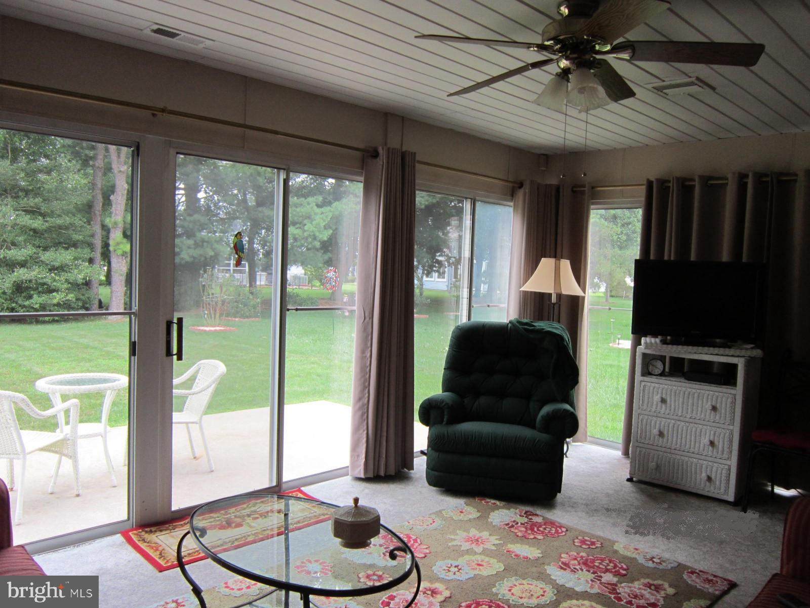 44 Stratford Road Southampton, NJ 08088 - Photo 22 of 34 SUN ROOM