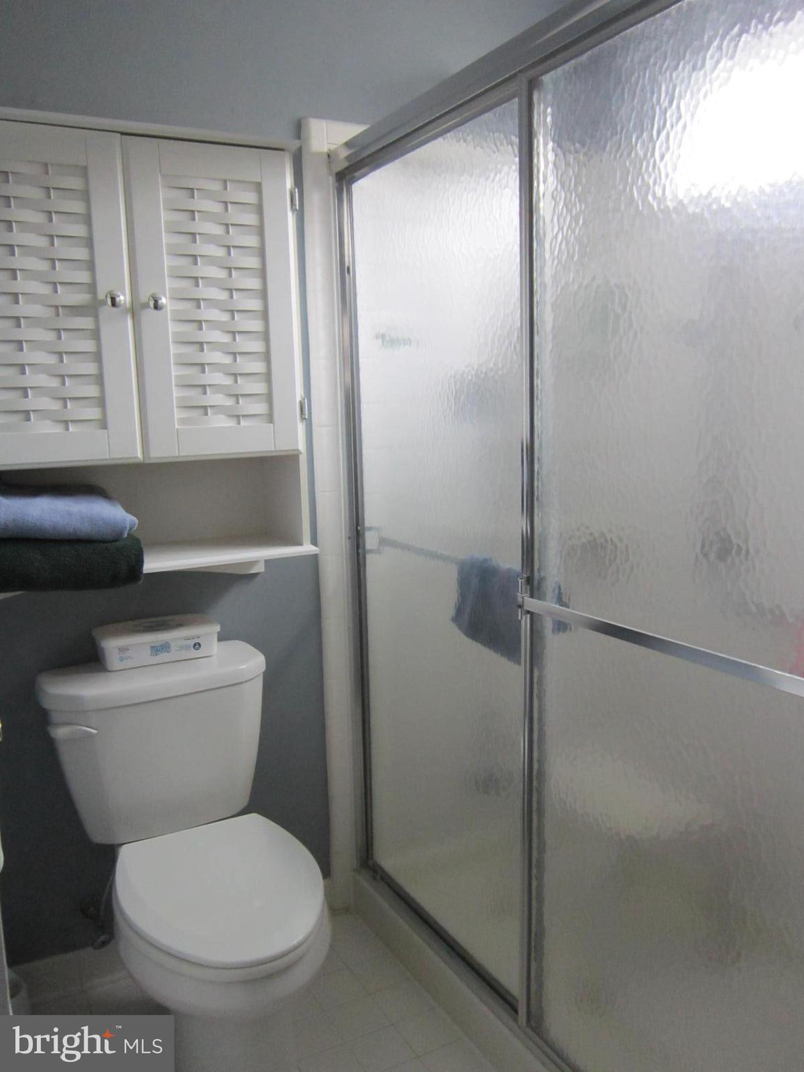 44 Stratford Road Southampton, NJ 08088 - Photo 28 of 34 MASTER BATHROOM