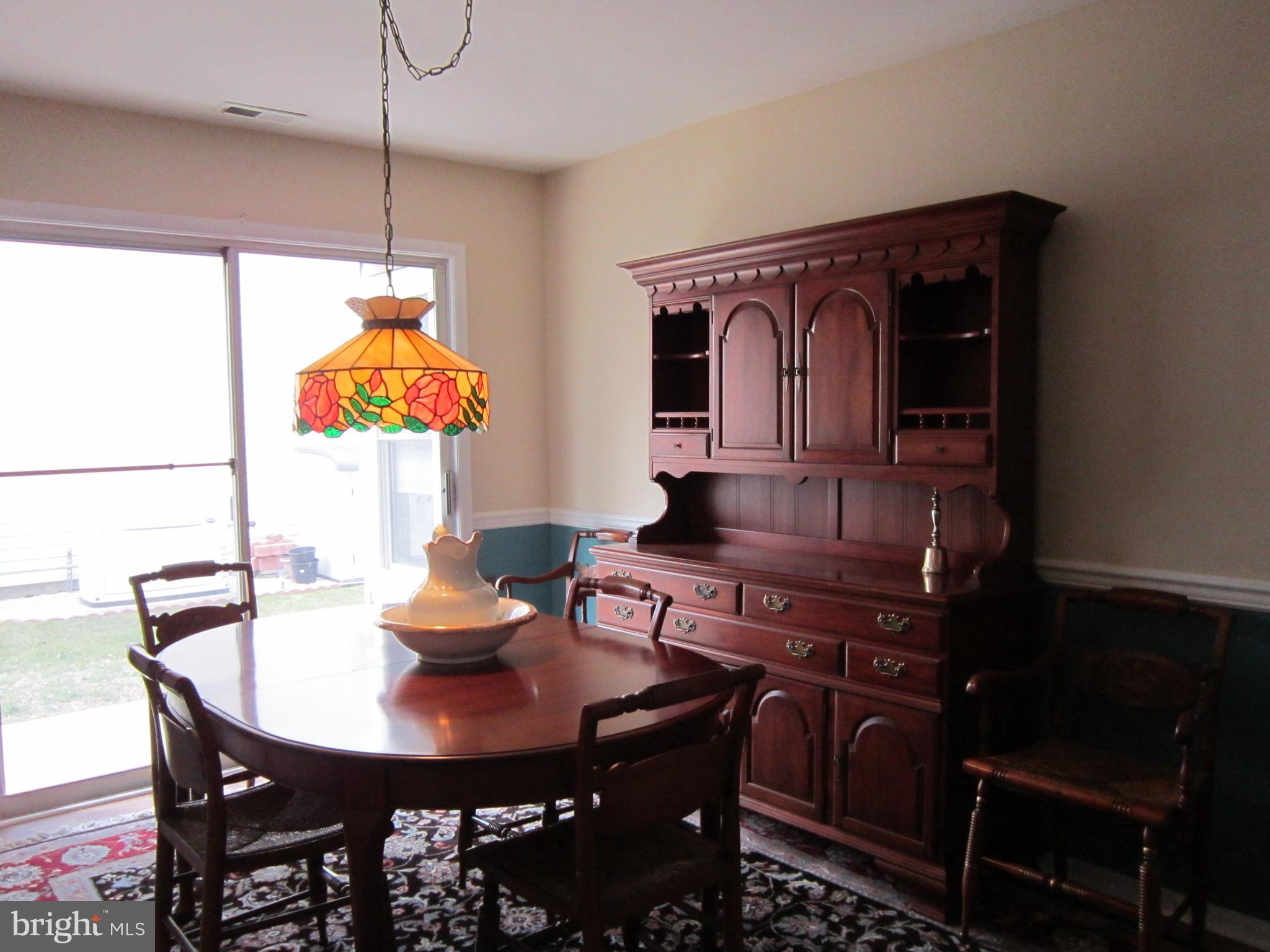 44 Stratford Road Southampton, NJ 08088 - Photo 9 of 34 DINING ROOM