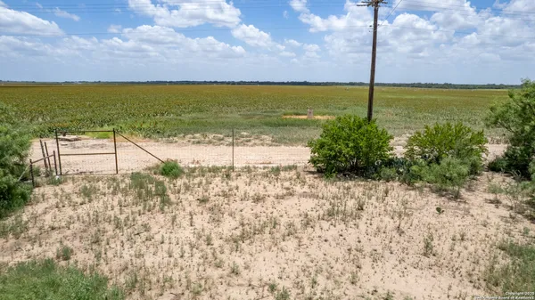 $569,000 | 121 Cr 367 Uvalde Tx 78801, Uvalde, TX 78801
