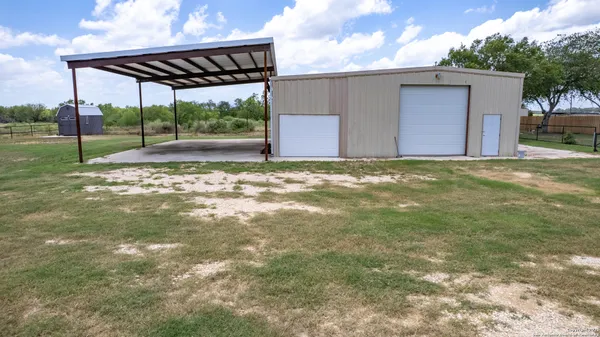 $569,000 | 121 Cr 367 Uvalde Tx 78801, Uvalde, TX 78801