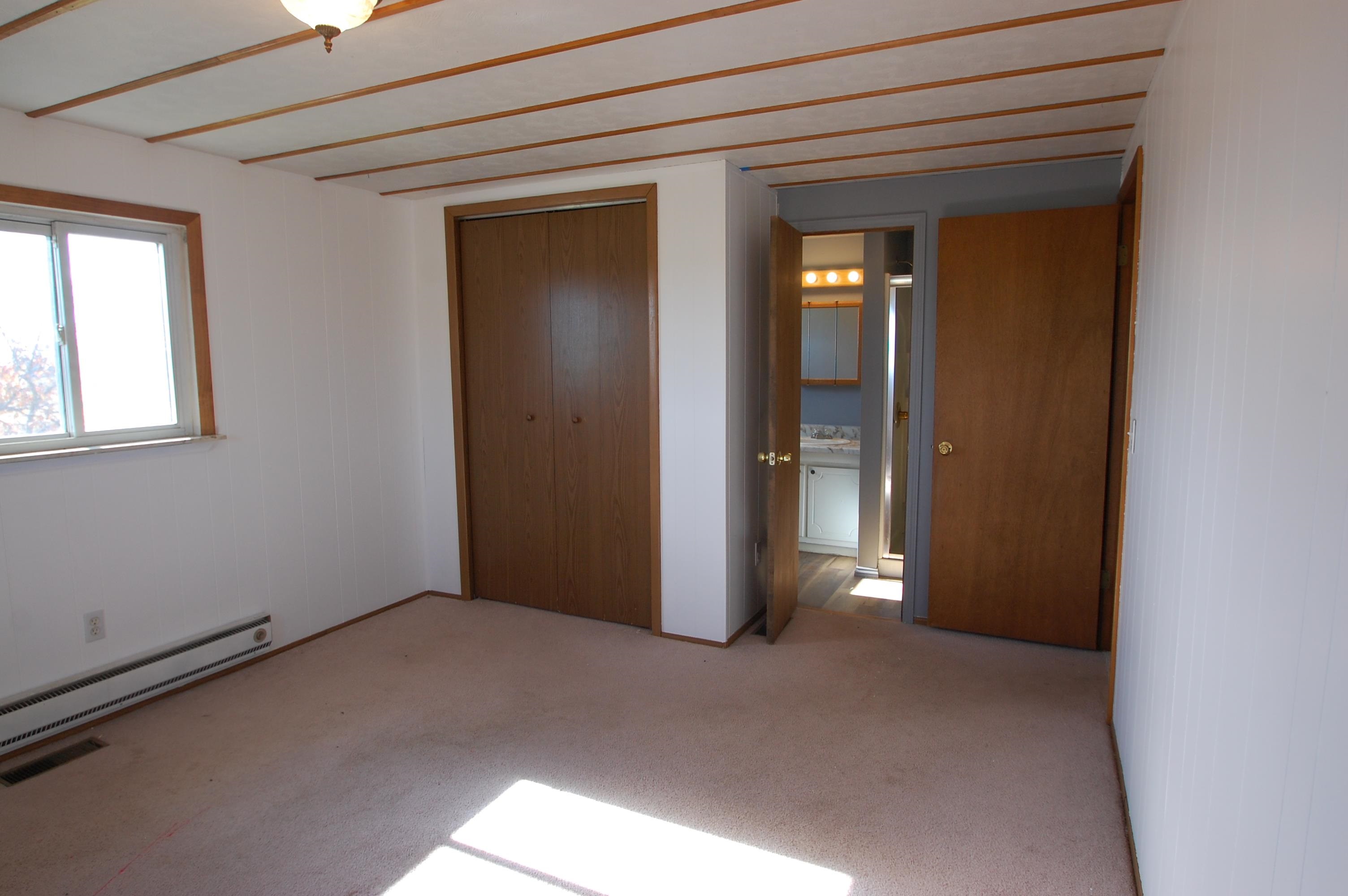 4035 Rau Road West Branch, MI 48661 - Photo 20 of 41 1906478-19.JPG
