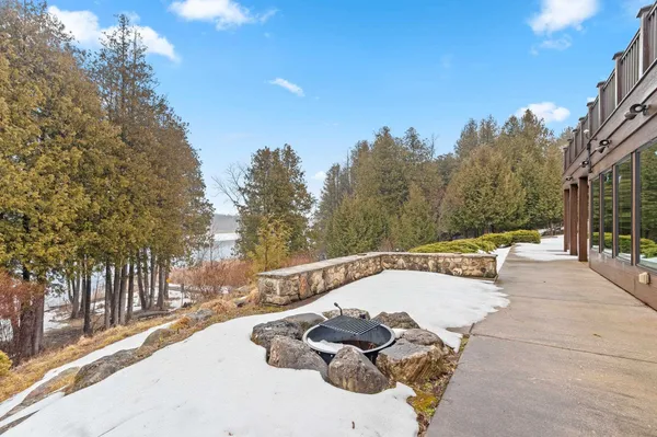 $849,900 | 658 Forest Drive, Forestville, WI 54213