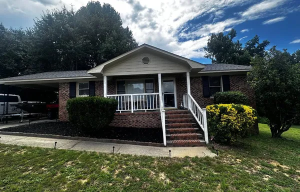 $184,500 | 2870 Rapid Run Lane, Dalzell, SC 29040