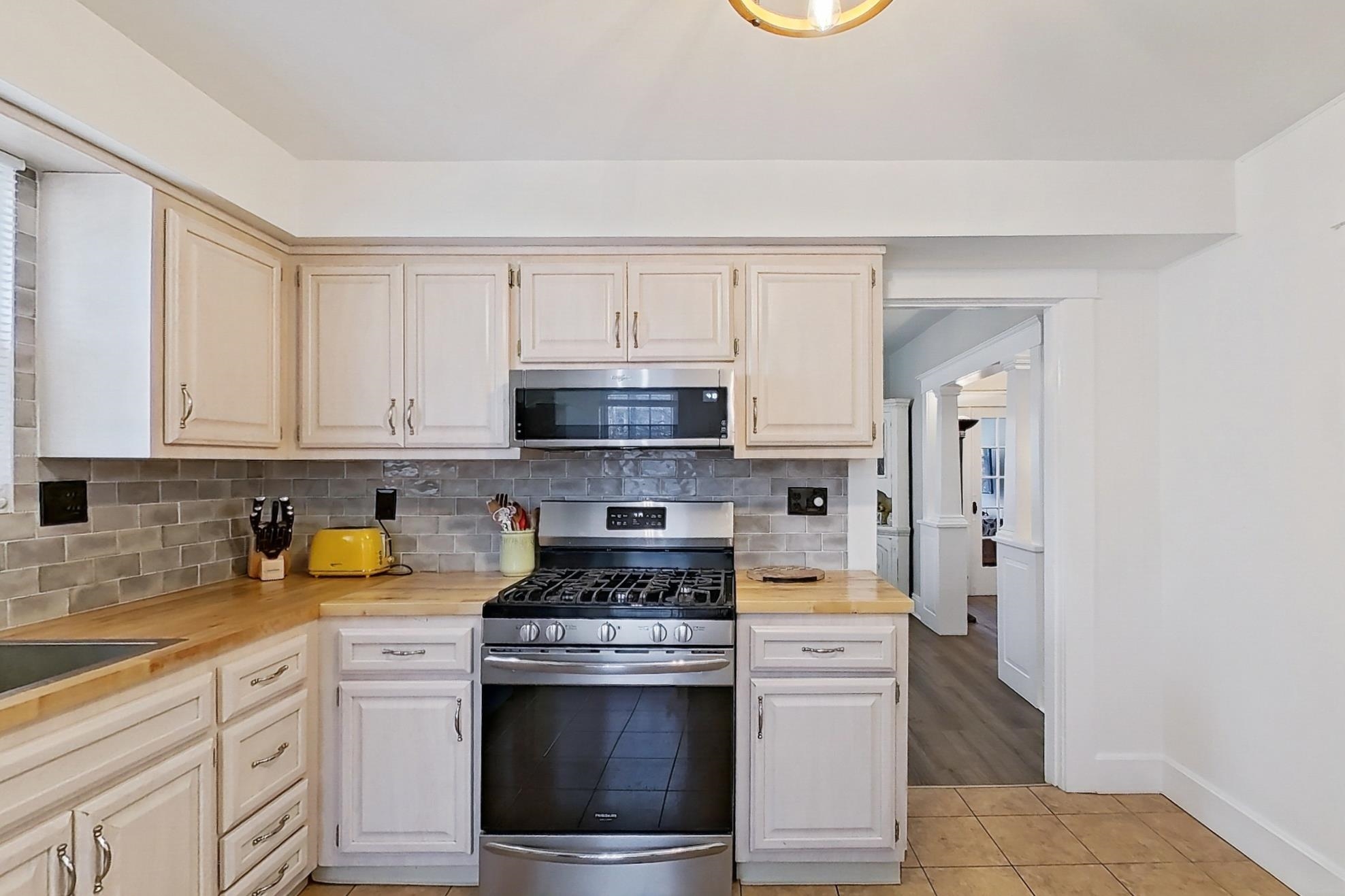 406 Lincoln Avenue Rutherford, NJ 07070 - Photo 17 of 50