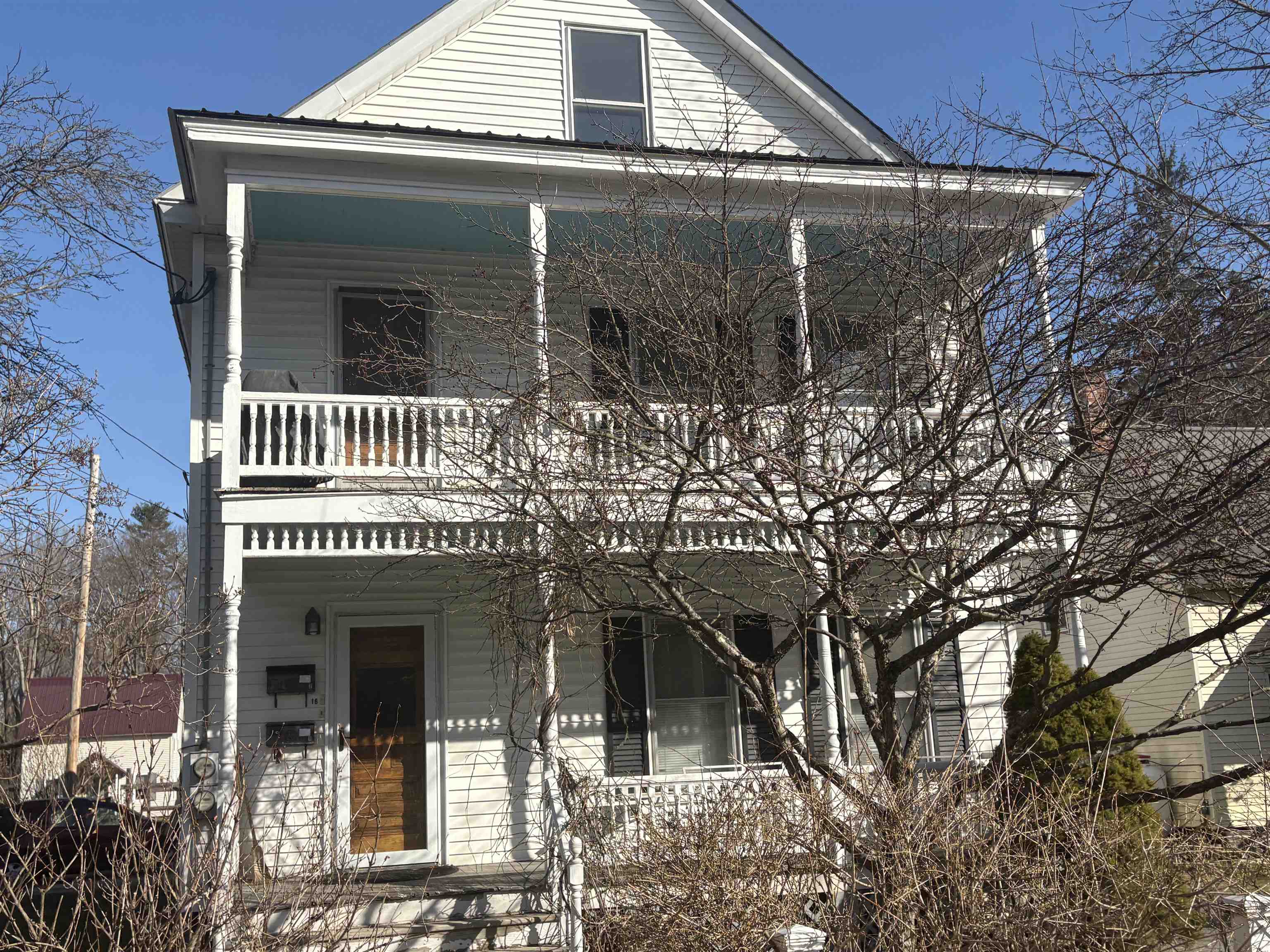 16 Center Street Springfield, VT 05156 - Photo 2 of 14