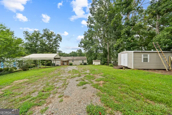 $345,000 | 231 Lakeshore Drive Southwest, Eatonton, GA 31024