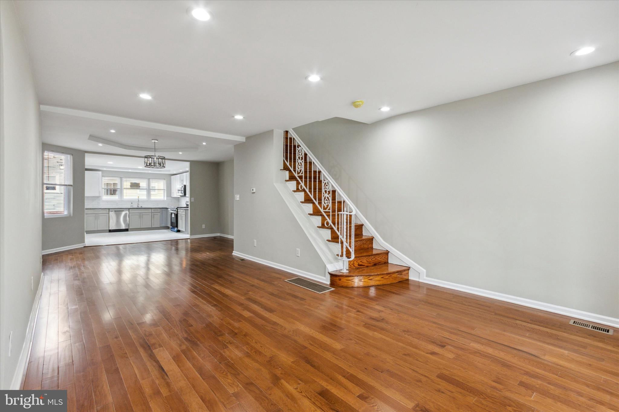 5740 Virginian Road Philadelphia, PA 19141 - Photo 4 of 25 Gallery Image 4