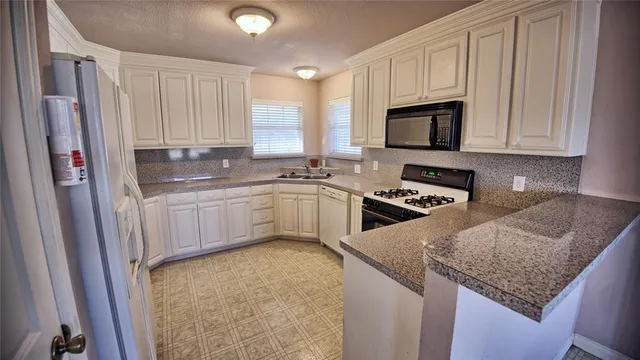 $319,000 | 469 Merritt Road, Forestburg, TX 76239