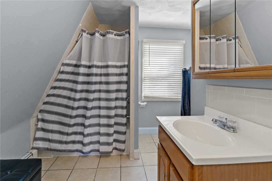 12 Chiswick Road Warwick, RI 02889 - Photo 25 of 47 Gallery Image 25