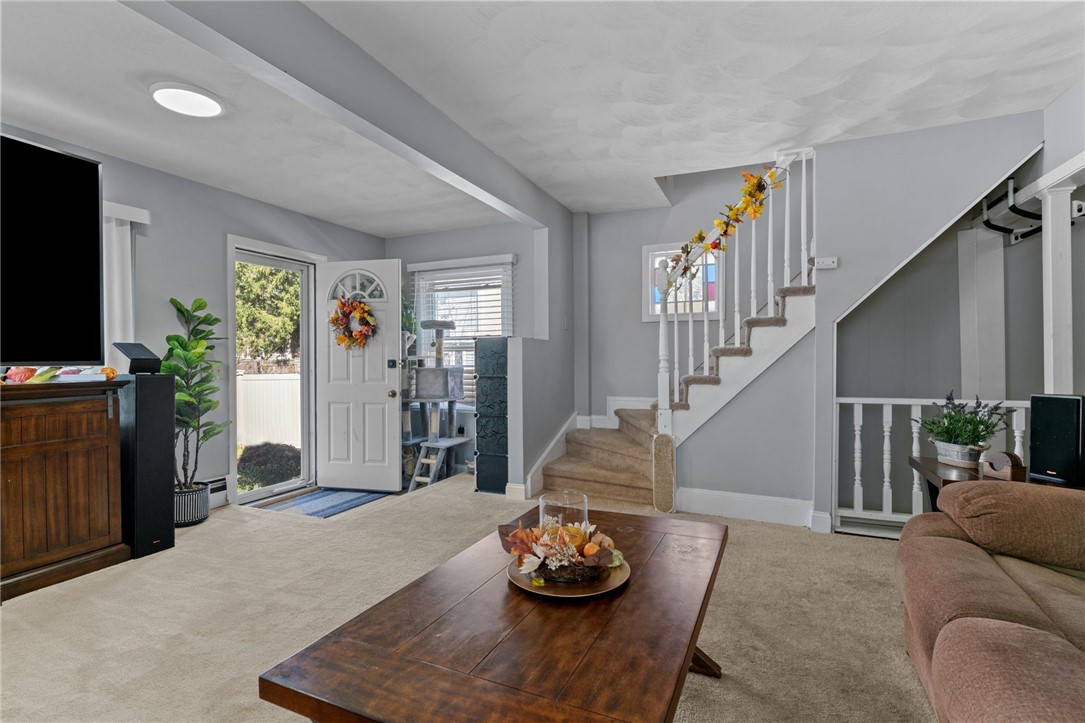 12 Chiswick Road Warwick, RI 02889 - Photo 3 of 47 Gallery Image 3