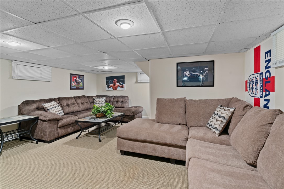 12 Chiswick Road Warwick, RI 02889 - Photo 31 of 47 Gallery Image 31
