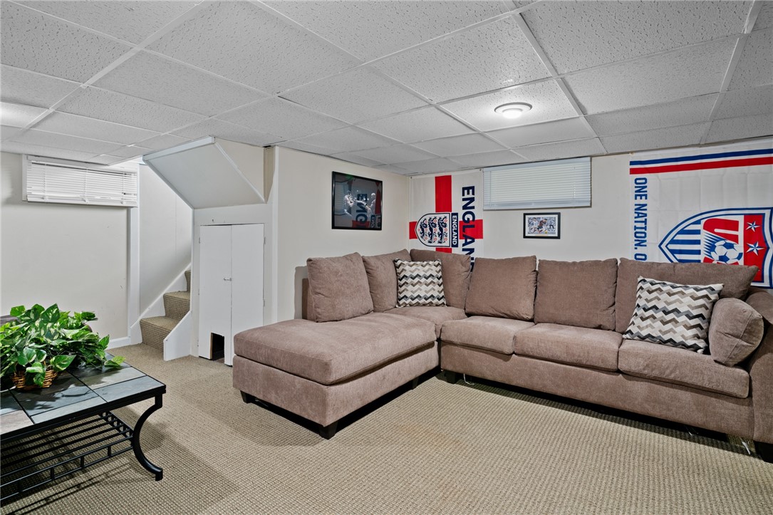 12 Chiswick Road Warwick, RI 02889 - Photo 32 of 47 Gallery Image 32