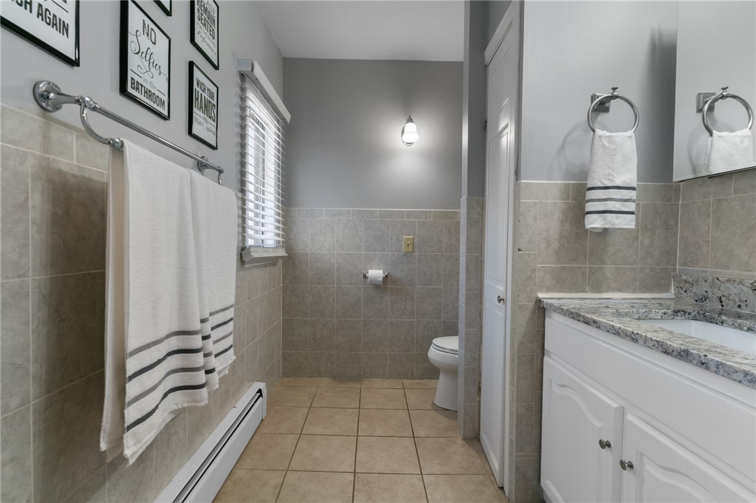 12 Chiswick Road Warwick, RI 02889 - Photo 10 of 47 Gallery Image 10