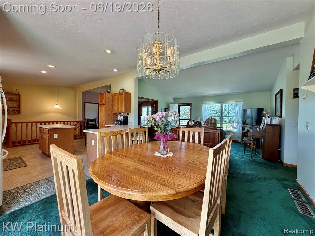 6069 Harris Road Jeddo, MI 48032 - Photo 8 of 33