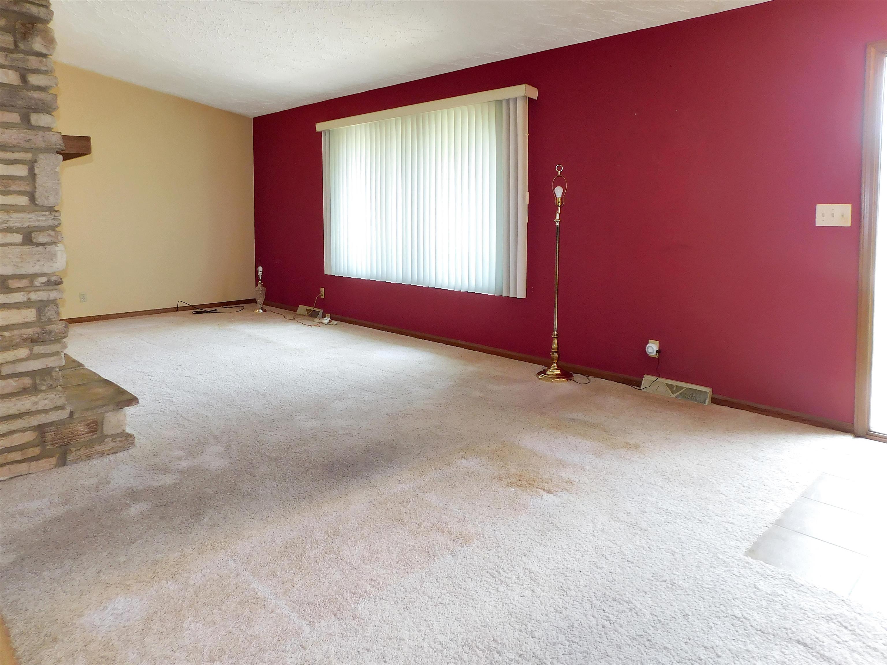 12892 Annapolis Road Rockton, IL 61072 - Photo 11 of 46 Gallery Image 11