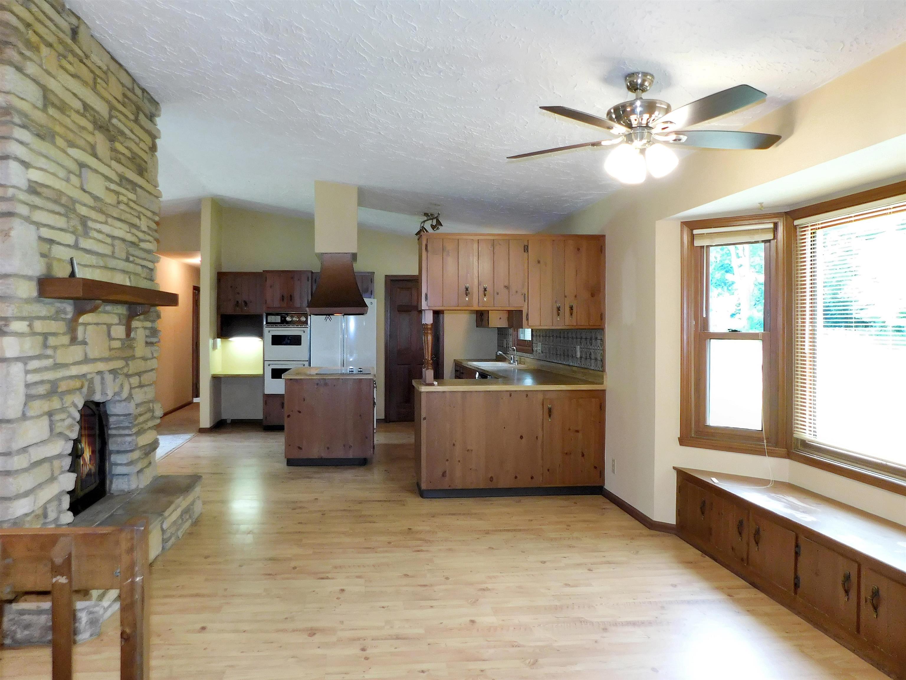 12892 Annapolis Road Rockton, IL 61072 - Photo 12 of 46 Gallery Image 12