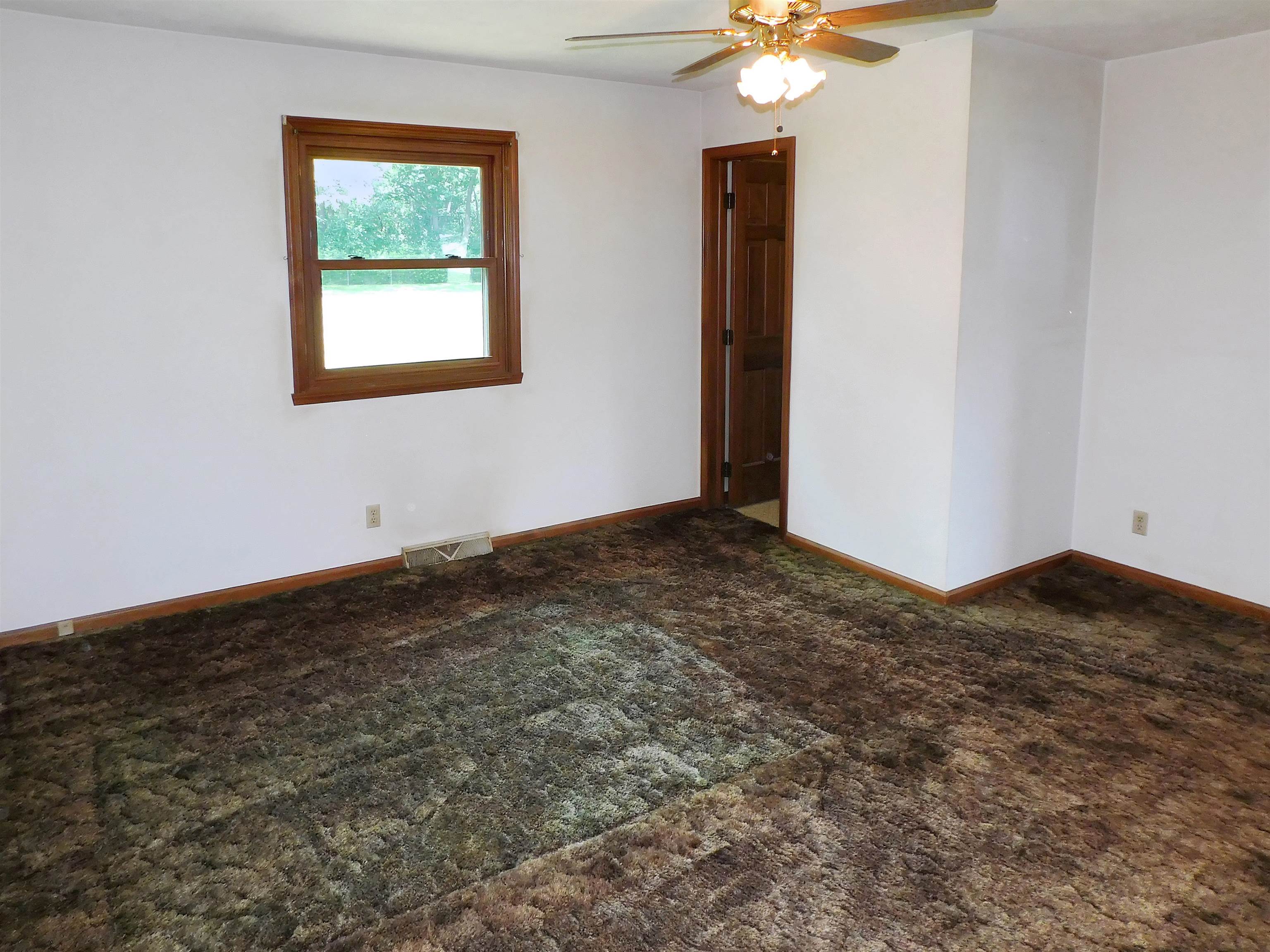12892 Annapolis Road Rockton, IL 61072 - Photo 23 of 46 Gallery Image 23
