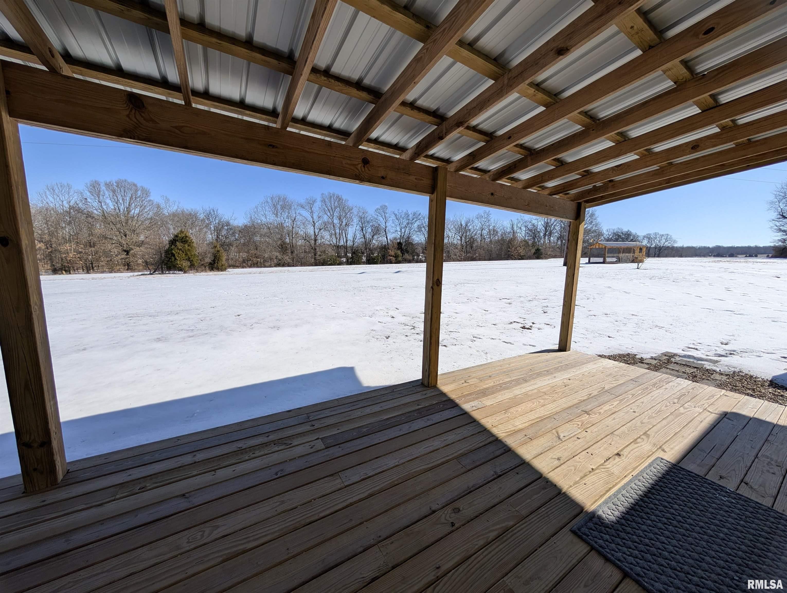 455 Indian Point Road Vienna, IL 62995 - Photo 11 of 47