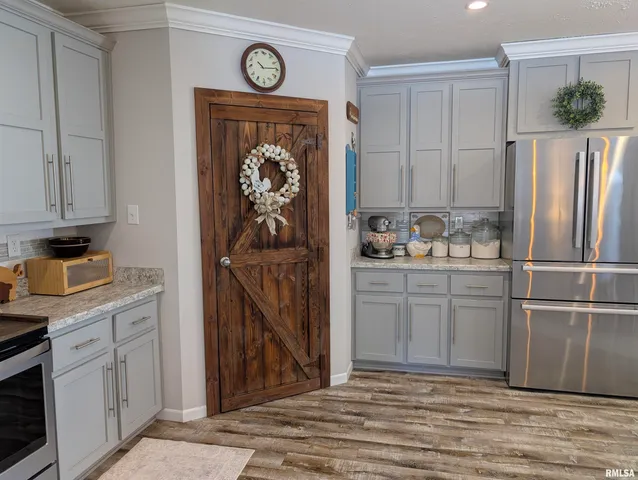 $279,900 | 455 Indian Point Road, Vienna, IL 62995