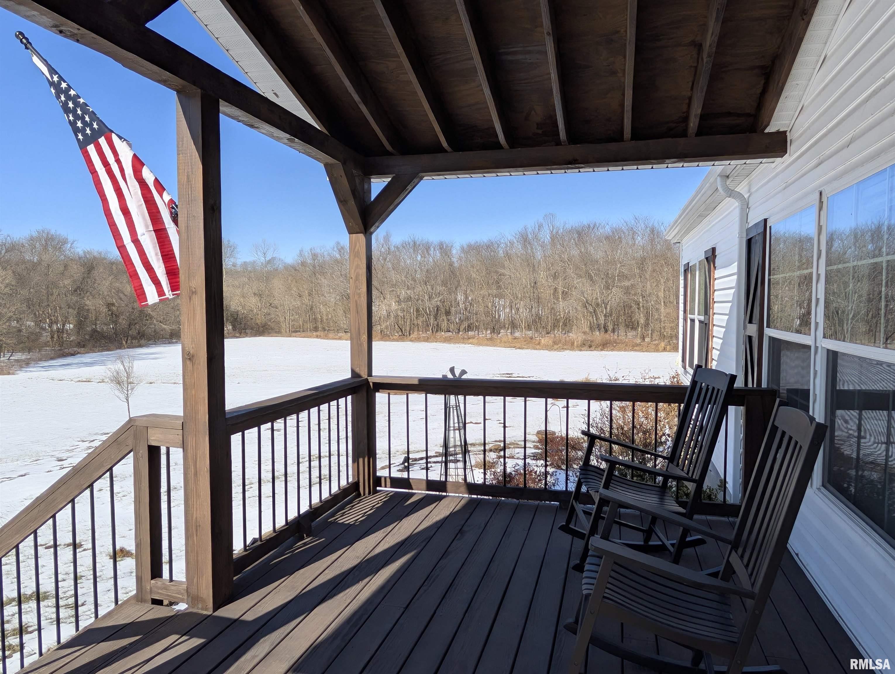 455 Indian Point Road Vienna, IL 62995 - Photo 5 of 47