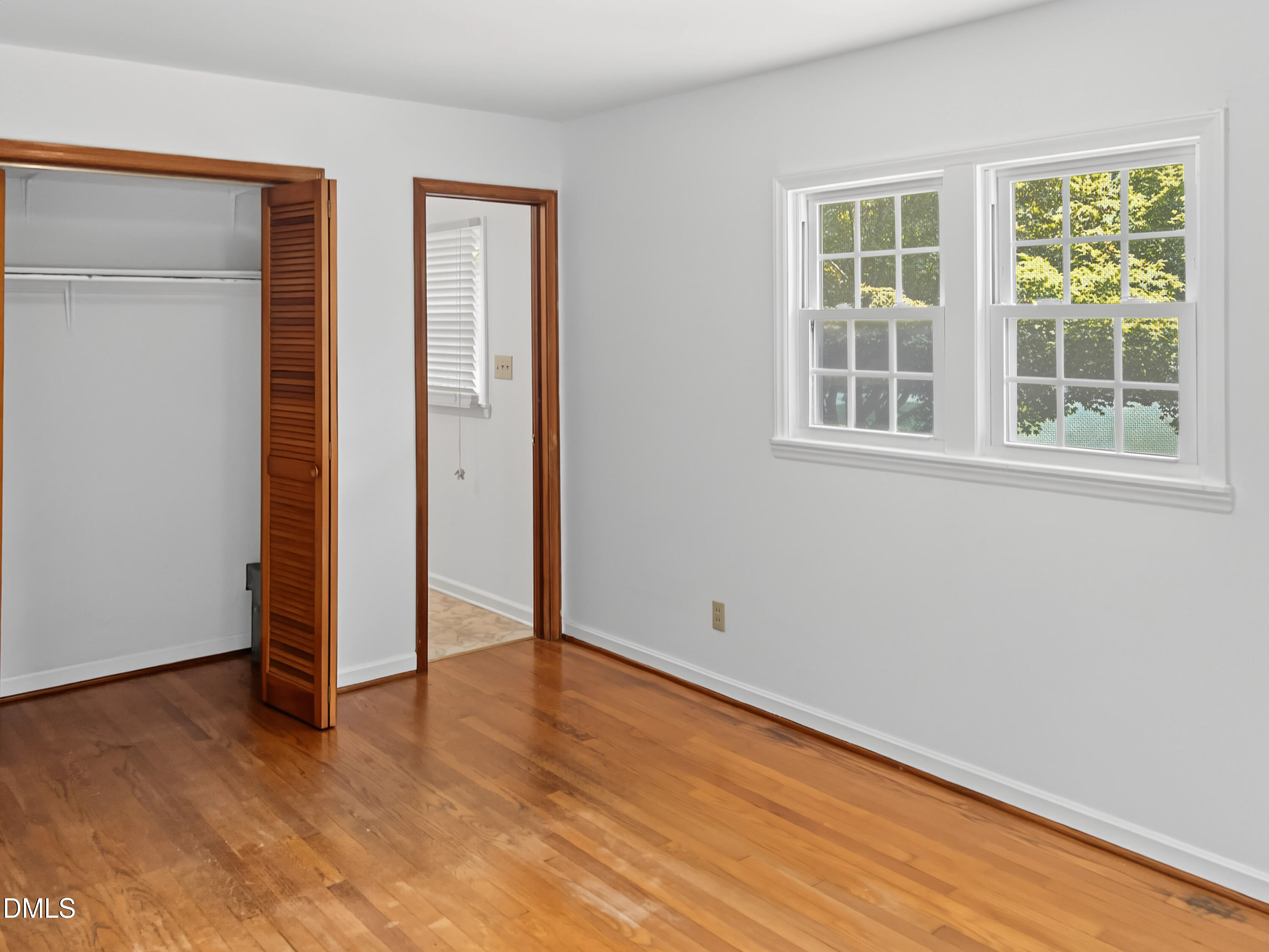 6909 Justice Drive Raleigh, NC 27615 - Photo 11 of 23 IMG_5036