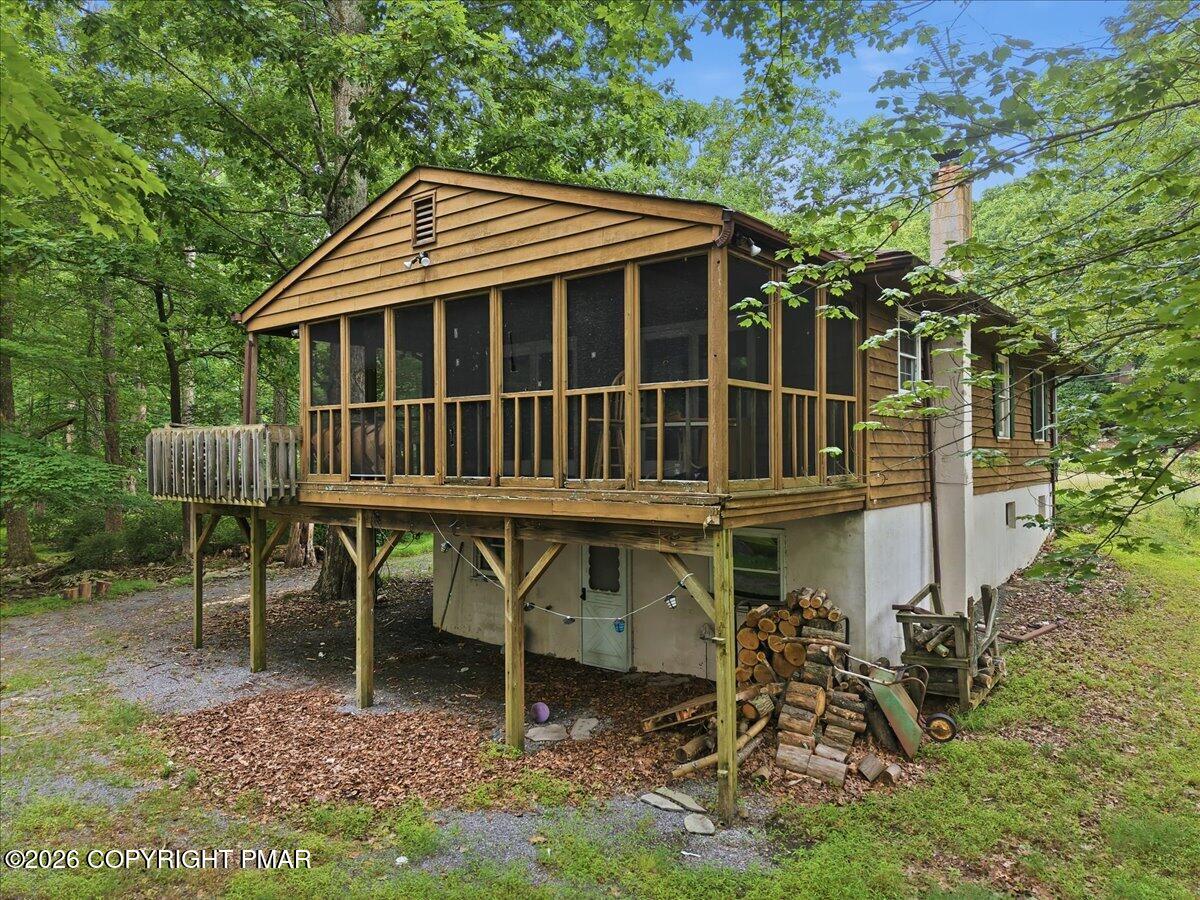 2342 Eagle Path Bushkill, PA 18324 - Photo 32 of 49 09-062_dji_fly_20260713_092056_0992_1783