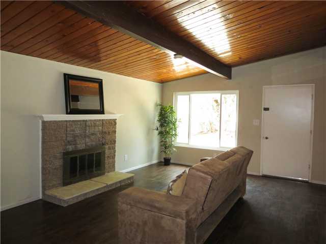 9727 Ivanho Street Spring Valley, CA 91977 - Photo 5 of 25