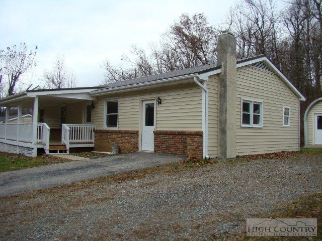 182 Watson Street Boone, NC 28607 - Photo 3 of 8 Gallery Image 3