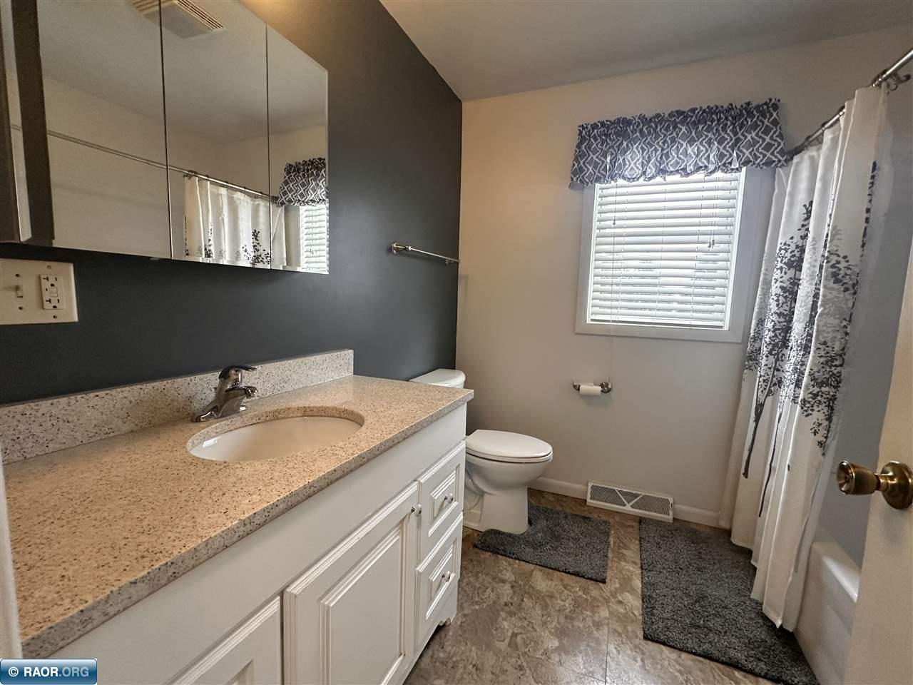 1601 11th Street South Virginia, MN 55792 - Photo 15 of 22