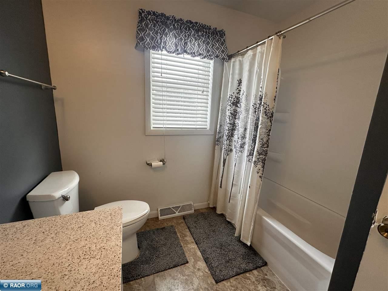 1601 11th Street South Virginia, MN 55792 - Photo 16 of 22