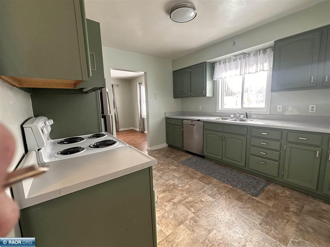 1601 11th Street South Virginia, MN 55792 - Photo 5 of 22