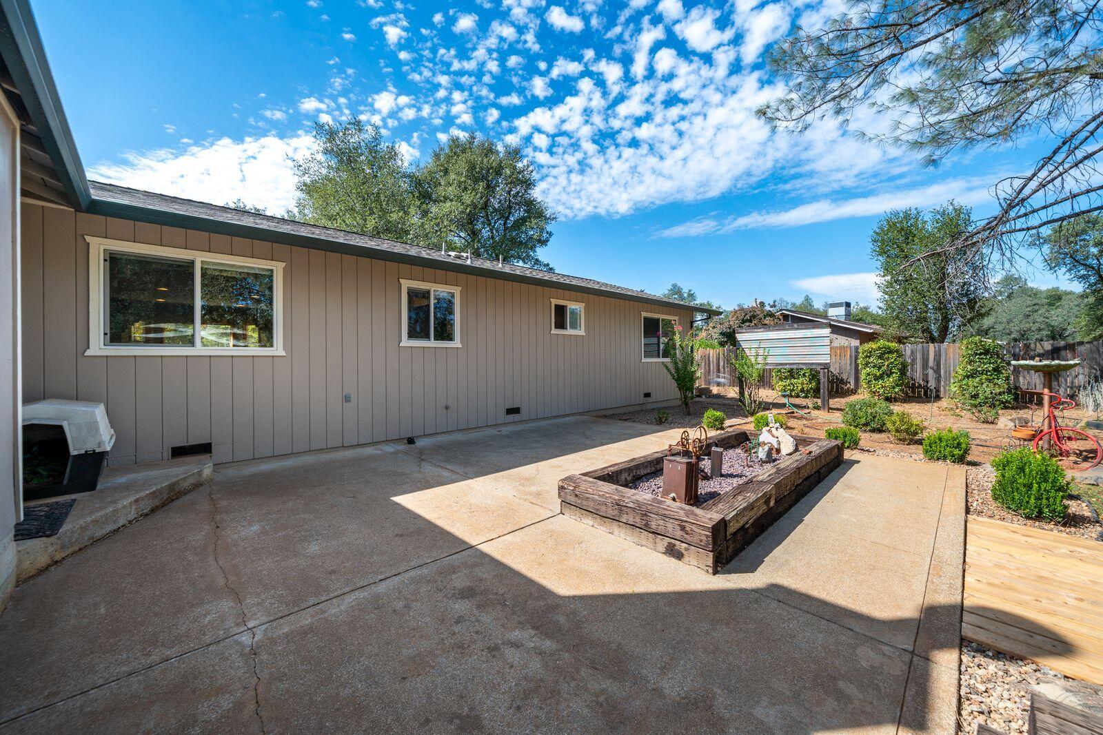 6185 Happy Valley Road Anderson, CA 96007 - Photo 33 of 59 _sEA31ow