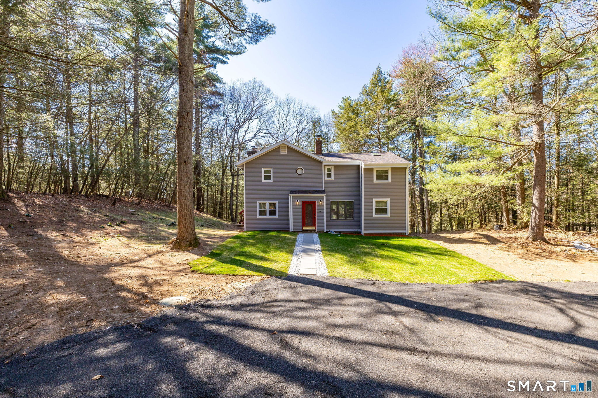 77 R Old Stagecoach Road Granby, CT 06035 - Photo 3 of 40