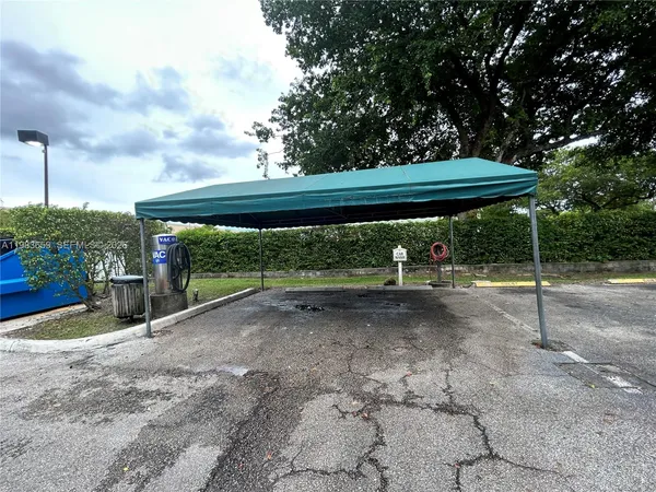 $2,000 | 1263 Southwest 46th Avenue, Unit 2109, Pompano Beach, FL 33069