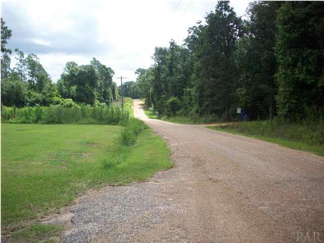 787 Page Road Atmore, AL 36502 - Photo 7 of 14