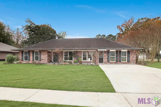 $335,000 | 13726 Tech Drive, Central, LA 70818