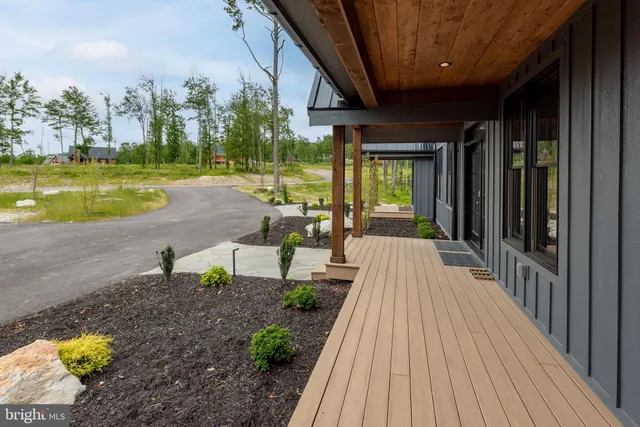 $1,929,900 | 14 Summer Camp Lane, McHenry, MD 21541